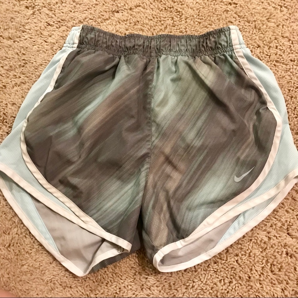 Nike Athletic Shorts Women’s